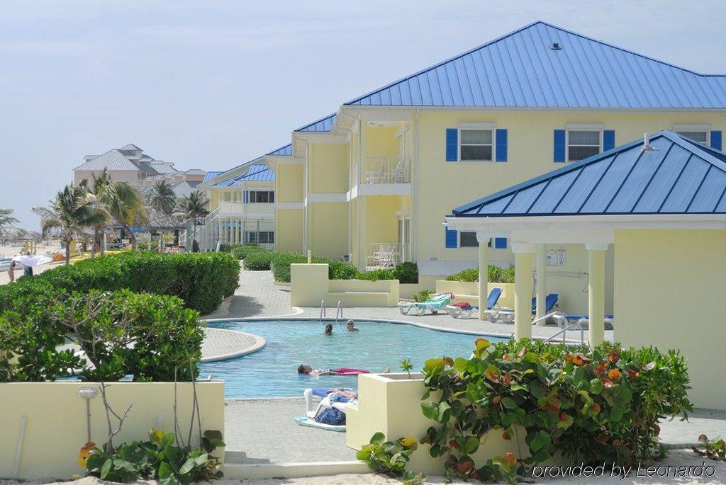 Castaways Cayman Beach Resort Grand Cayman Exterior photo